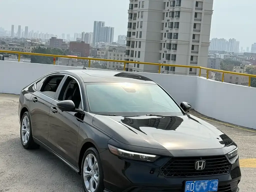 Honda Accord — фото 6