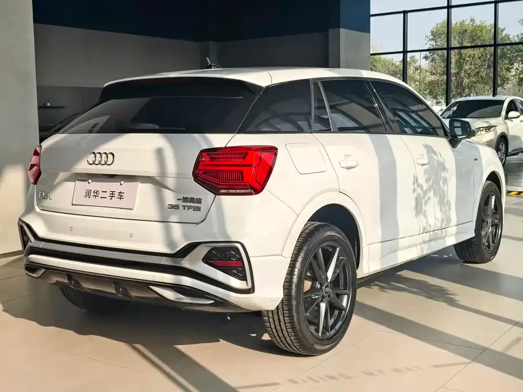 Audi Q2L 2022 из CN, фото 9