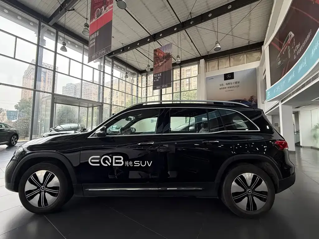 Mercedes-Benz EQB 2023 из CN, фото 10