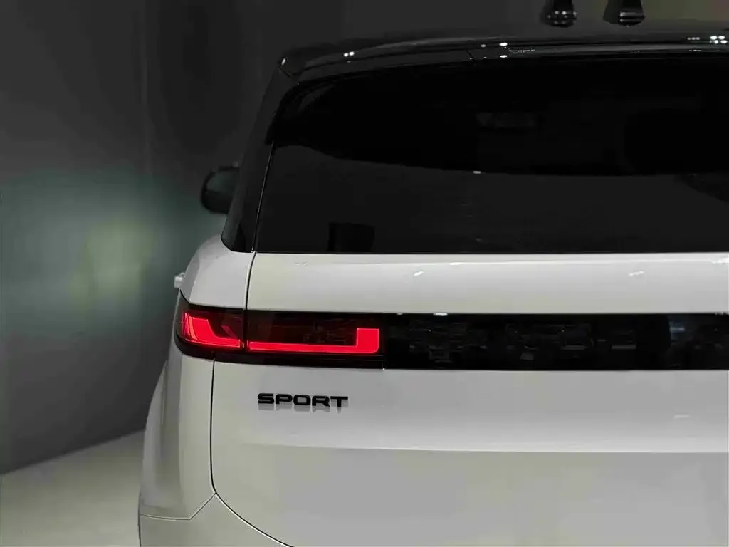 Land Rover Sport — фото 2