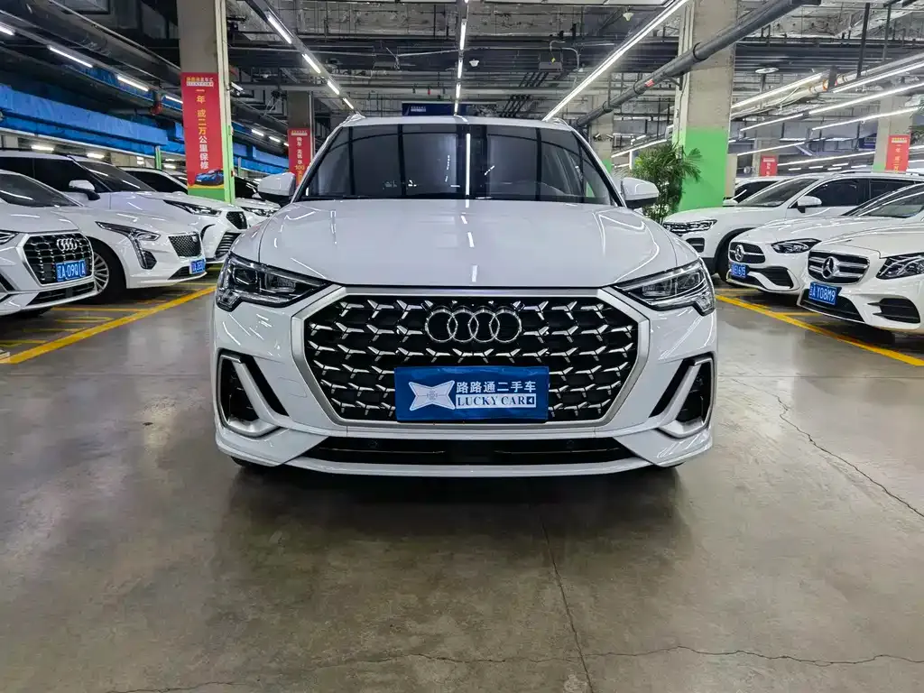 Audi Q3 — фото 4