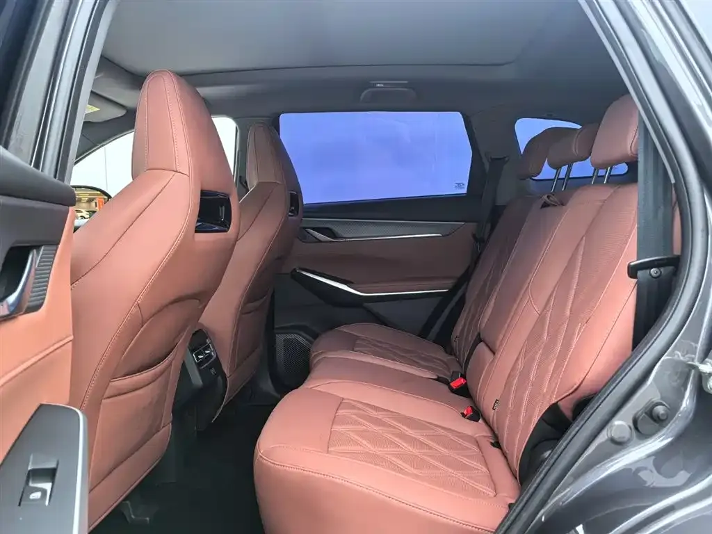Changan CS75PLUS — фото 9
