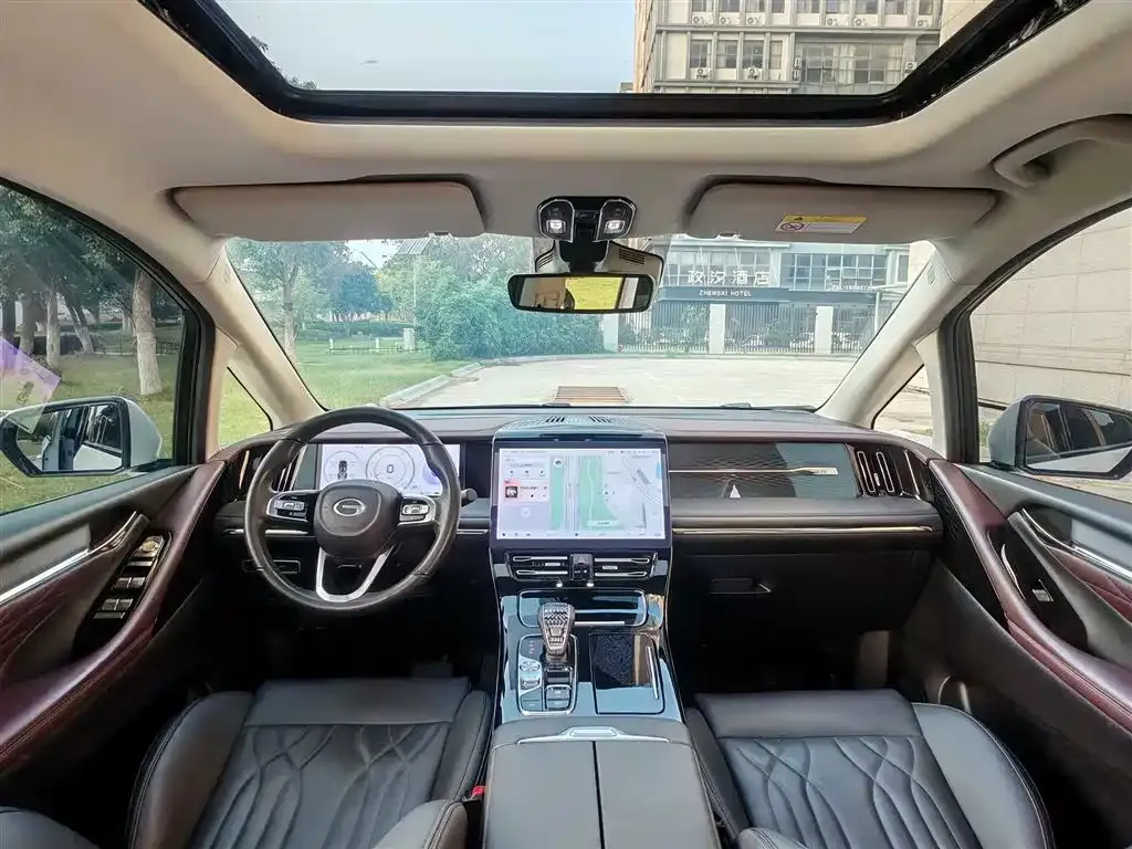 GAC Motor Trumpchi M8 — фото 9