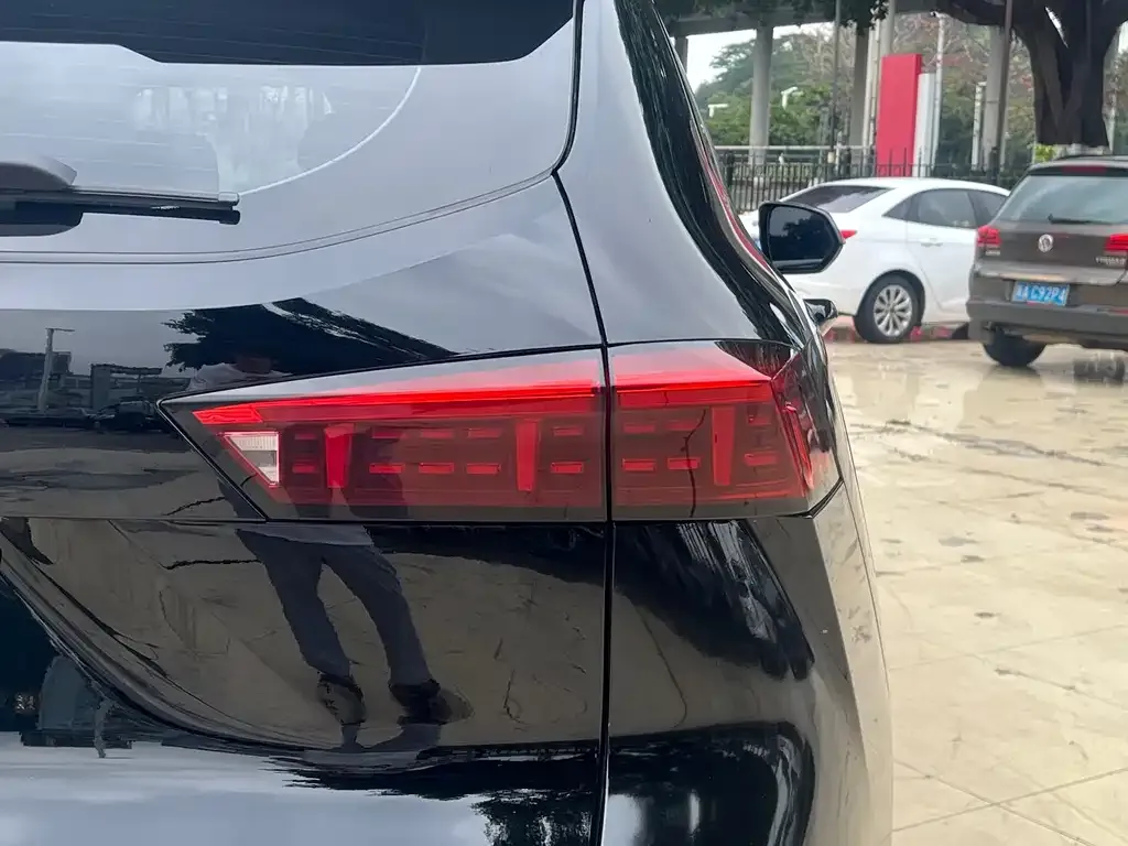 Wey Macchiato DHT-PHEV 2022 из CN, фото 3