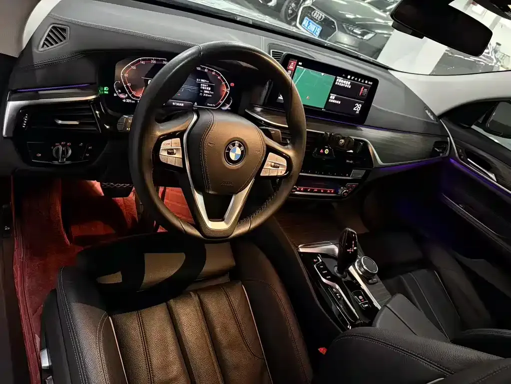 BMW 6 Series GT 2023 из CN, фото 4