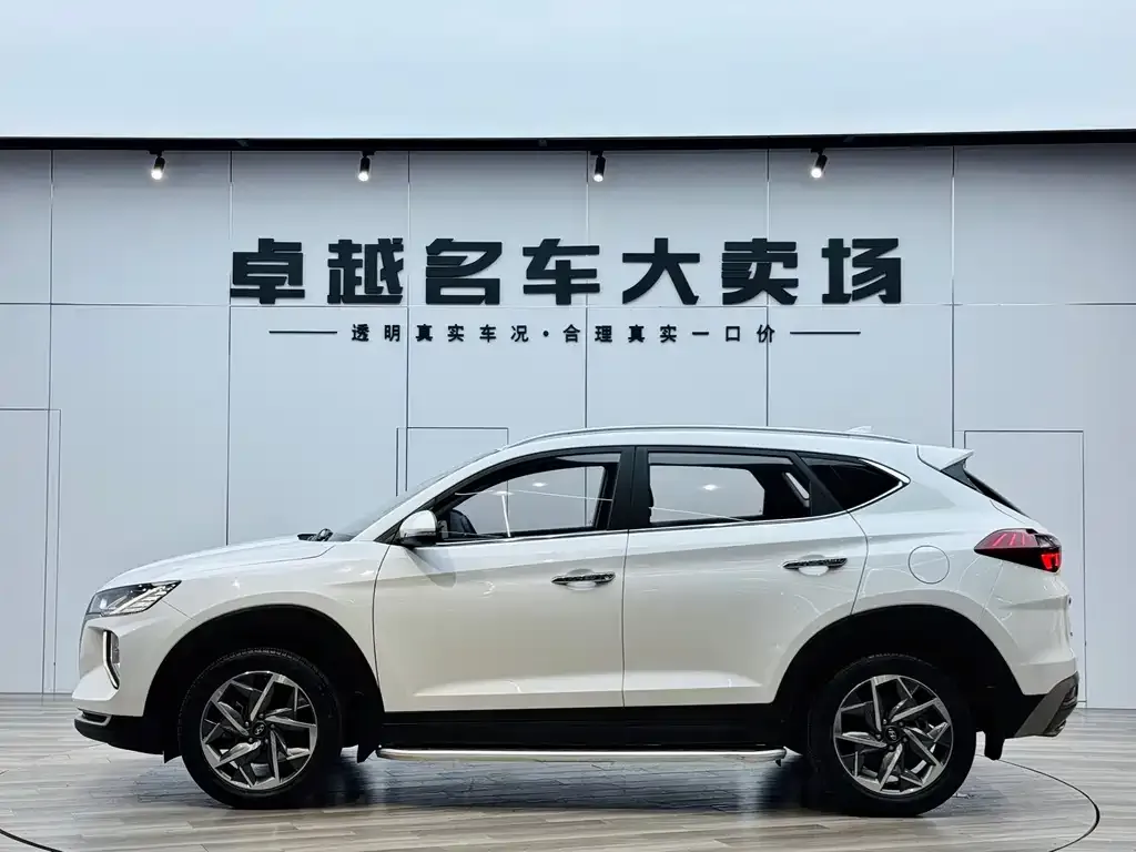 Hyundai Tucson — фото 3