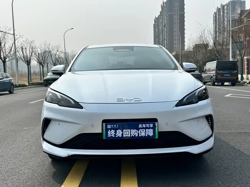 BYD Seal 05 DM-i — фото 3
