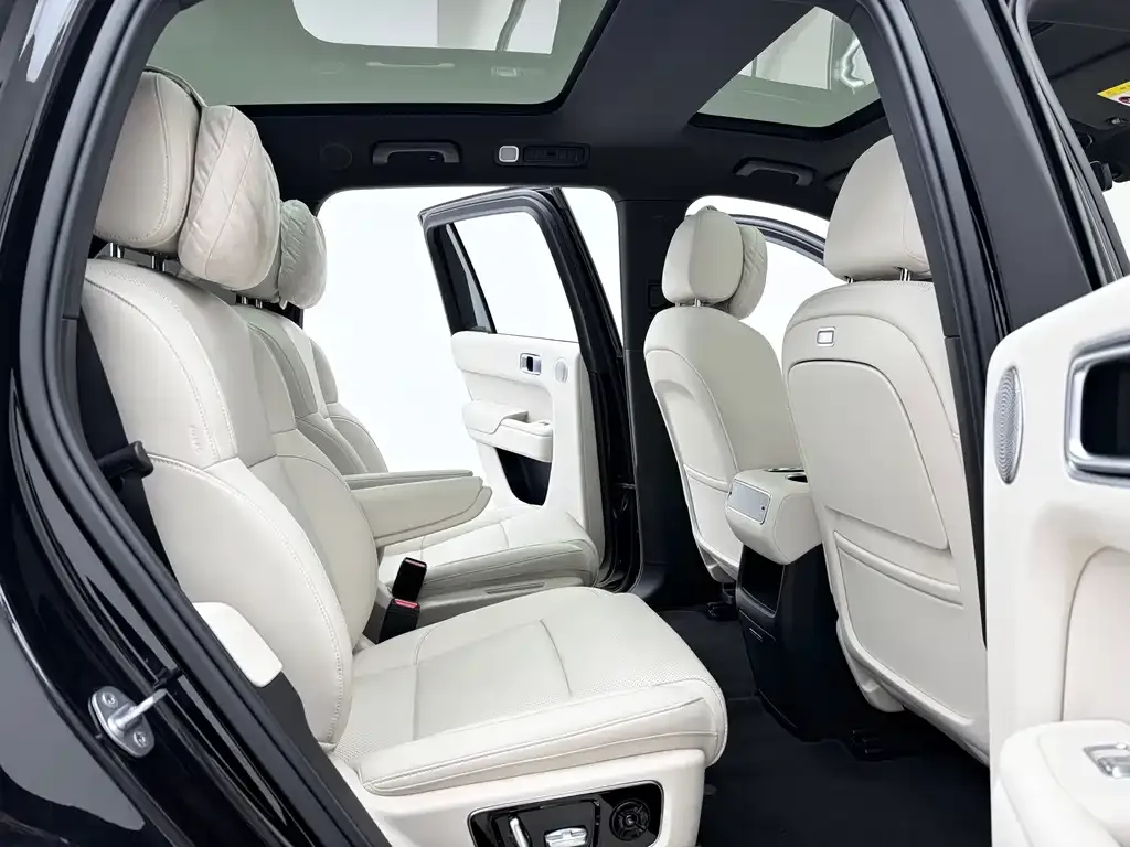 Li Auto L8 2025 из CN, фото 9