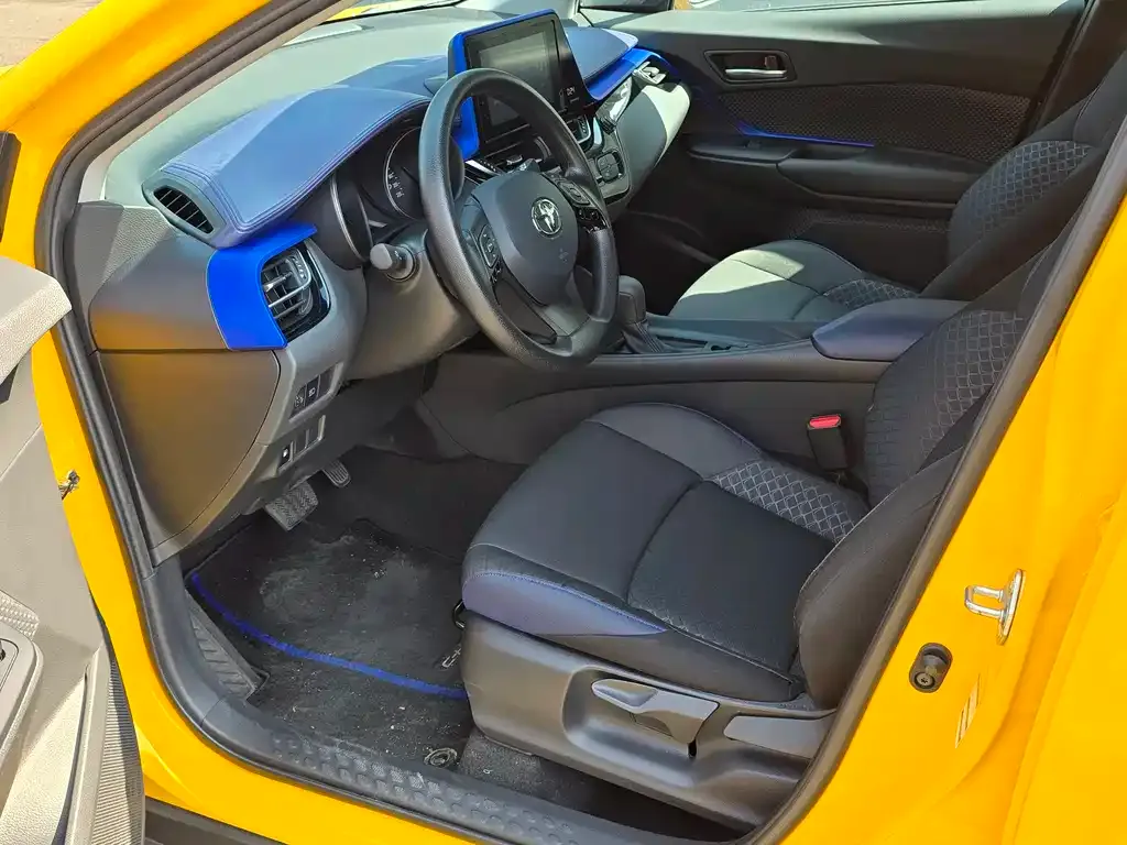 Toyota C-HR 2022 из CN, фото 10