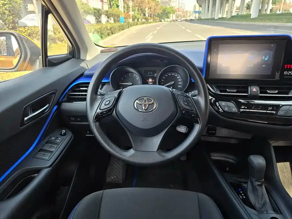 Toyota C-HR 2022 из CN, фото 4