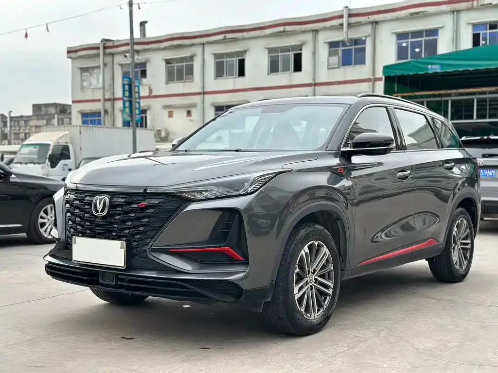 Changan CS75PLUS — фото 1