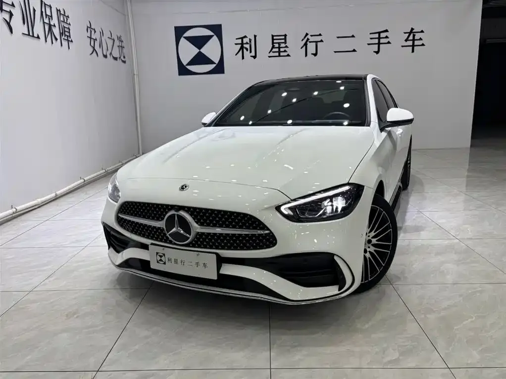 Mercedes-Benz C-Class — фото 1