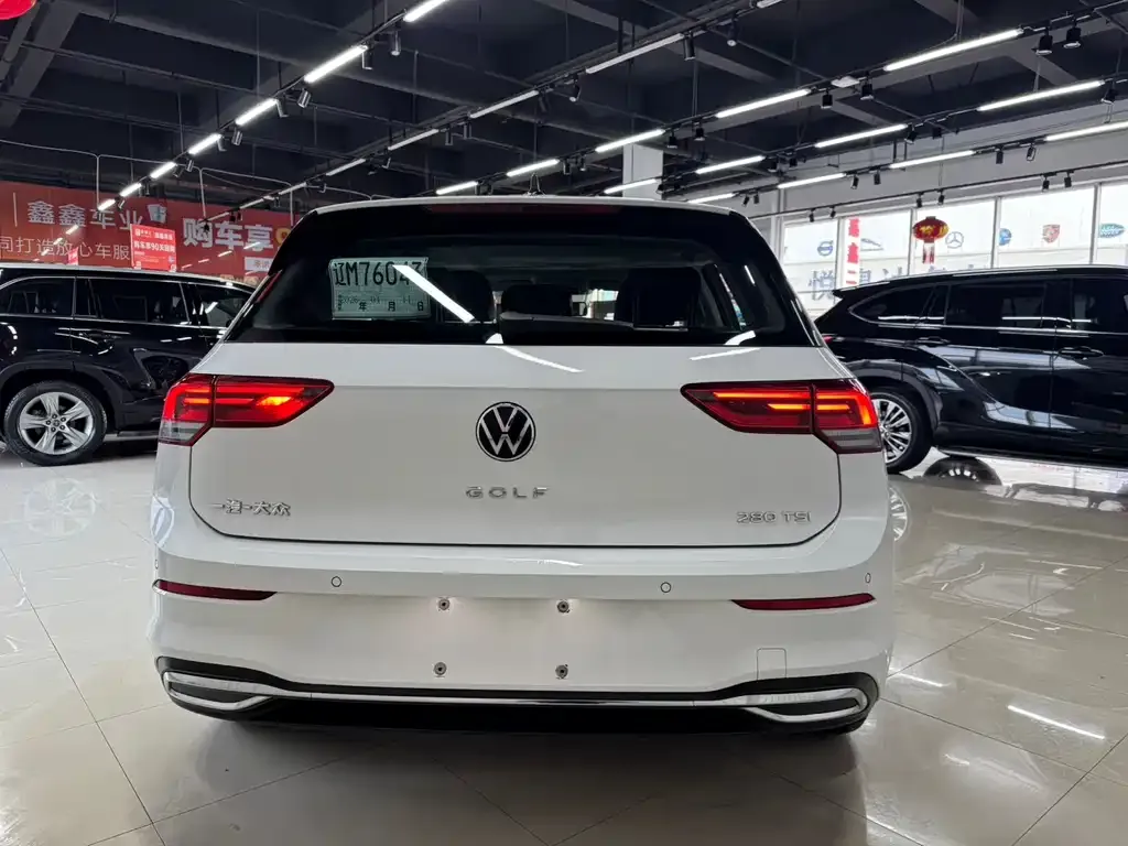 Volkswagen Golf 2022 из CN, фото 2