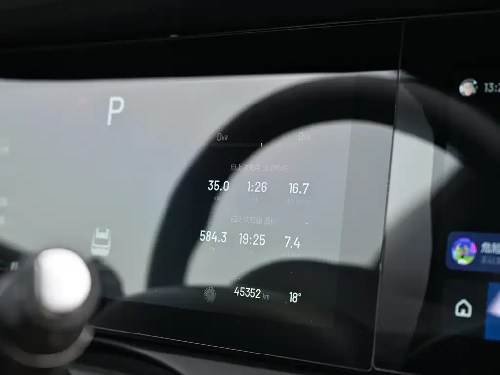 Li Auto Li ONE 2021 из CN, фото 2