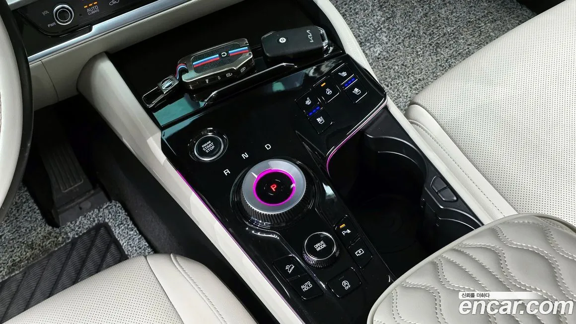 Kia Sportage — фото 8