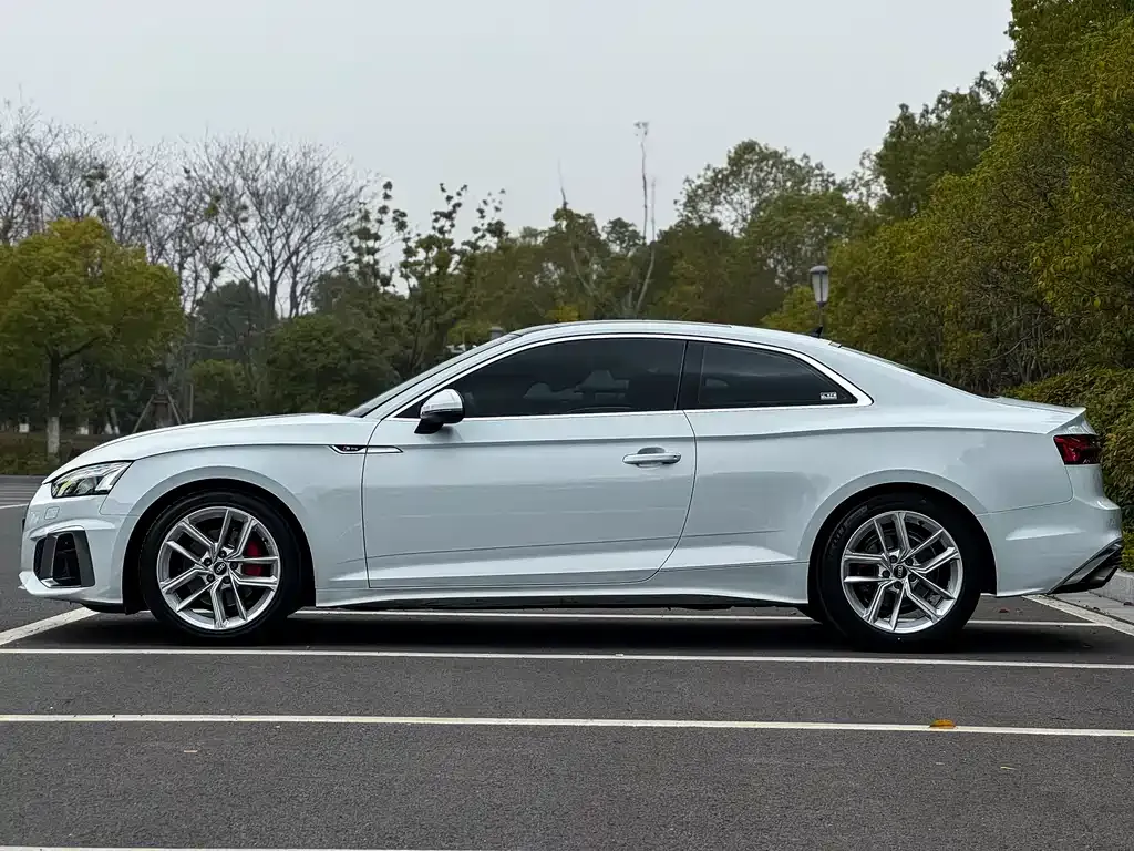 Audi A5 (Import) 2021 из CN, фото 2