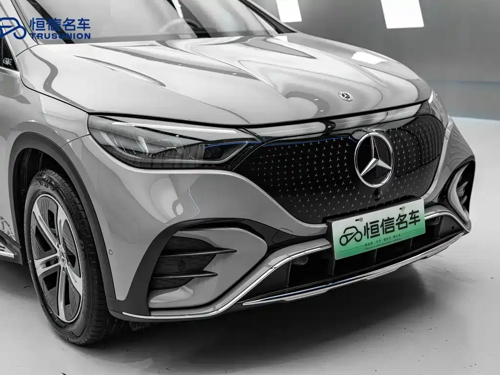 Mercedes-Benz EQE SUV — фото 8