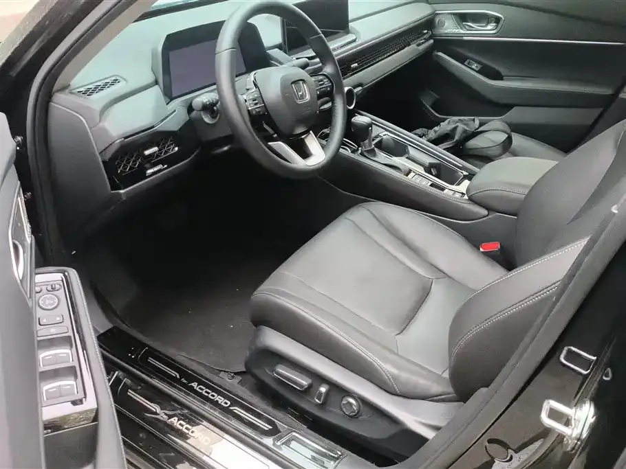 Honda Accord 2025 из CN, фото 3