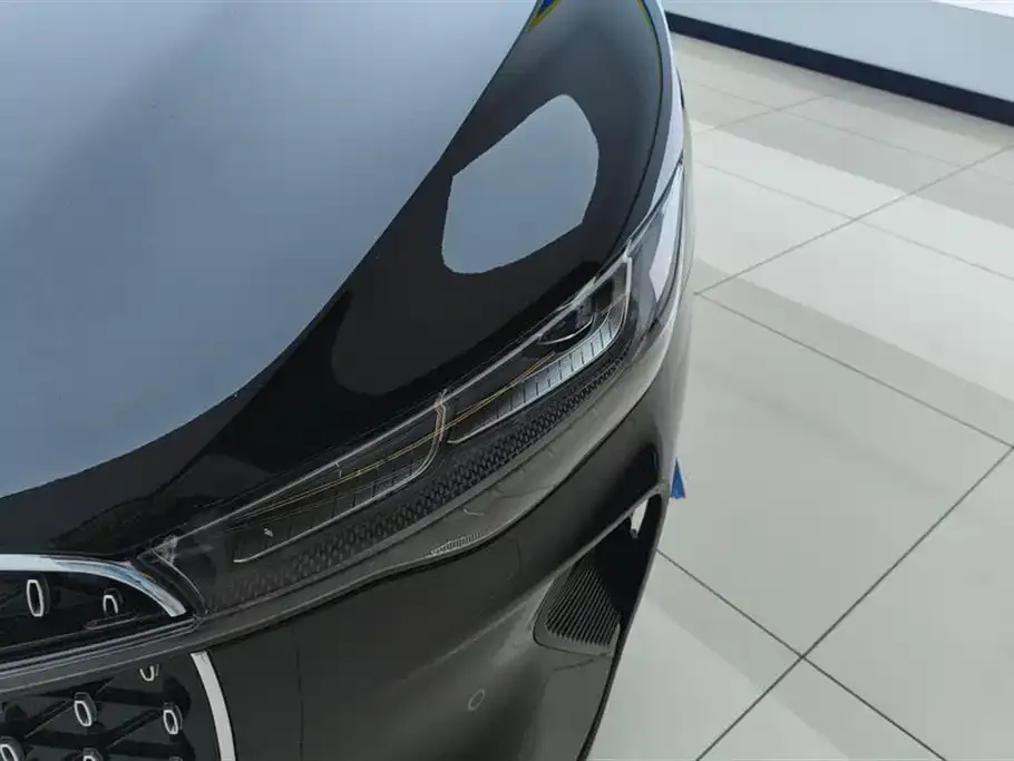 Lincoln Z 2023 из CN, фото 5