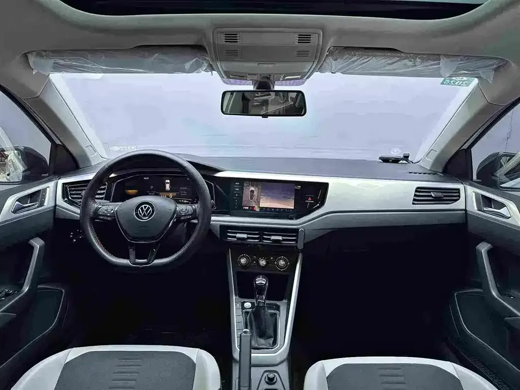 Volkswagen Polo 2023 из CN, фото 8