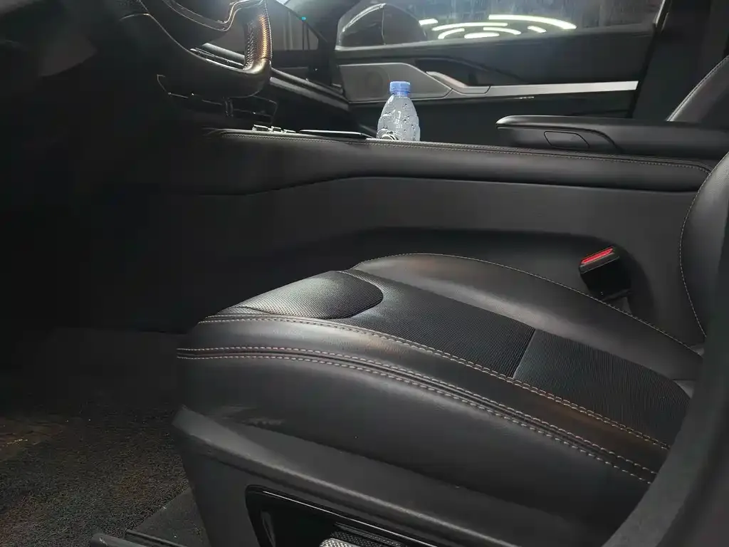 Lincoln Z 2022 из CN, фото 6