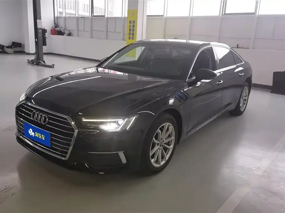 Audi A6L 2021 из CN, фото 1