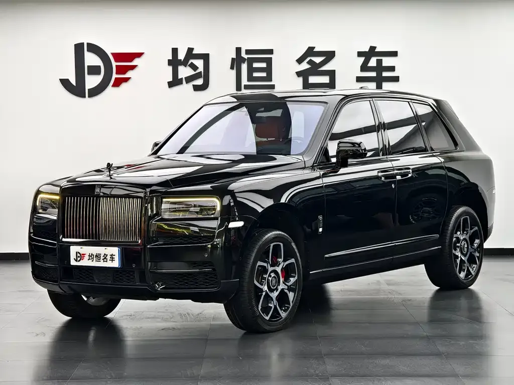 Rolls-Royce Cullinan — фото 1