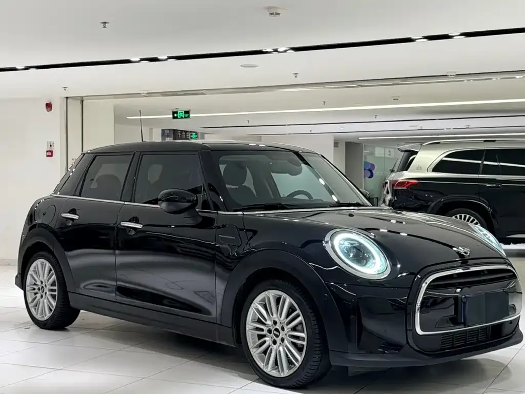 MINI Cooper (3-door) — фото 10