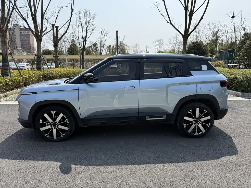 Geely Icon — фото 4