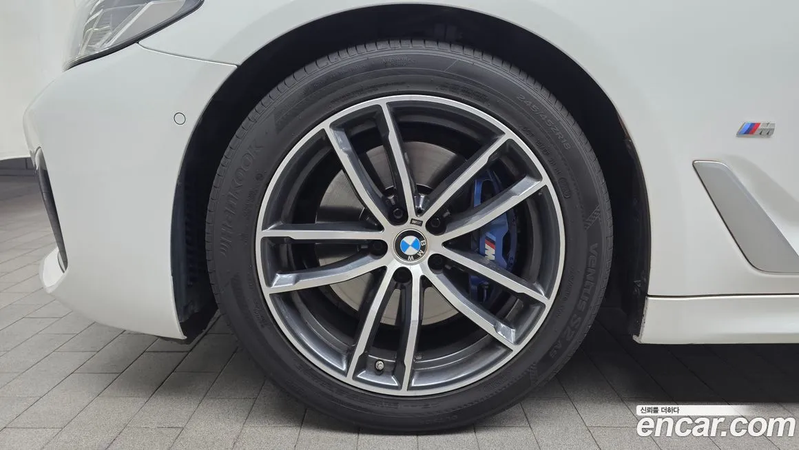 BMW 5-Series 2022 из KR, фото 9