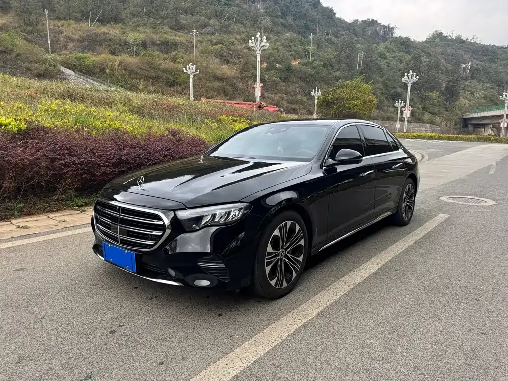 Mercedes-Benz E-Class 2025 из CN, фото 1