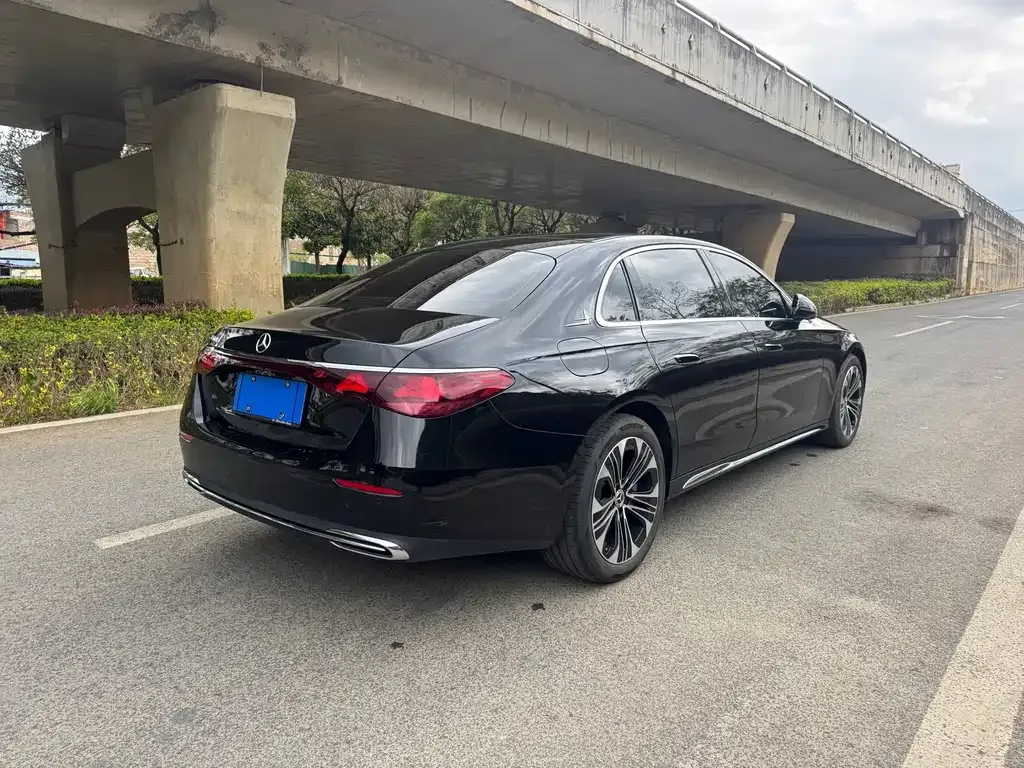Mercedes-Benz E-Class 2025 из CN, фото 6