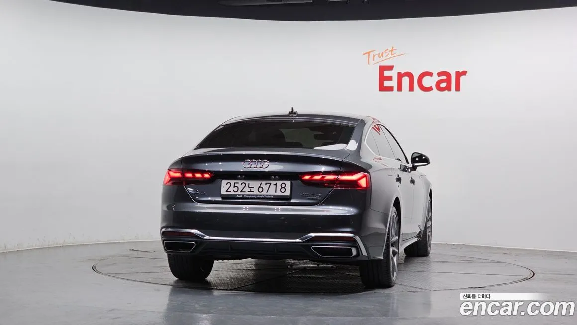 Audi A5 2021 из KR, фото 9