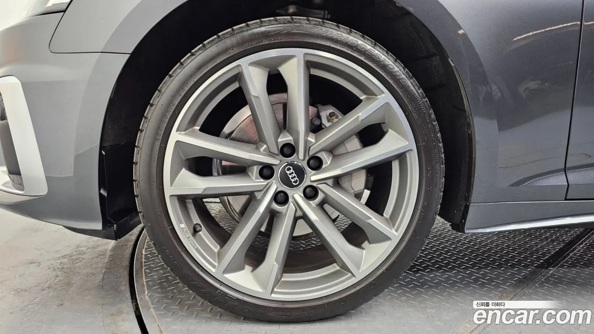 Audi A5 2021 из KR, фото 10