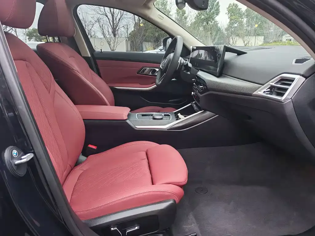 BMW 3 Series 2025 из CN, фото 10