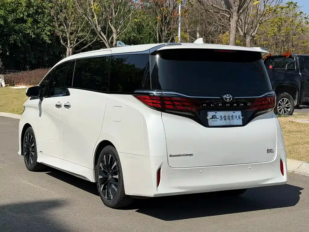 Toyota Alphard 2025 из CN, фото 10
