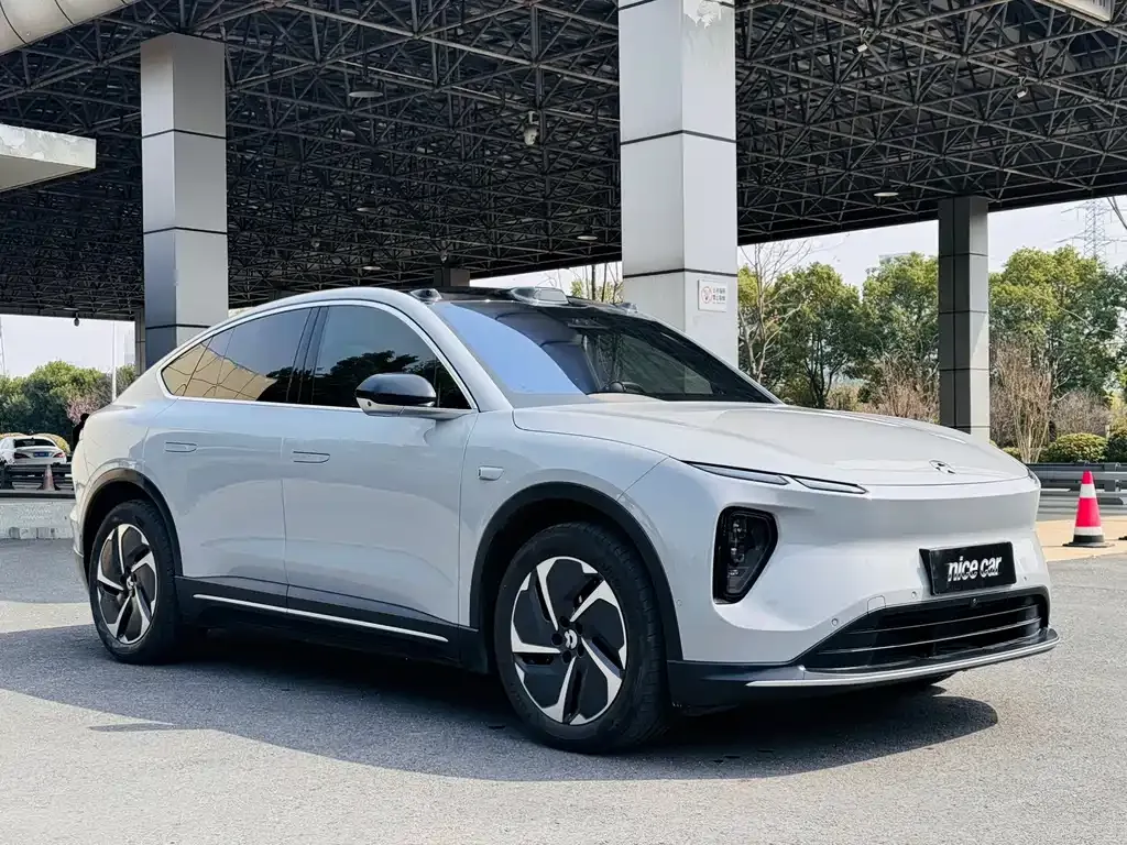NIO EC6 — фото 9