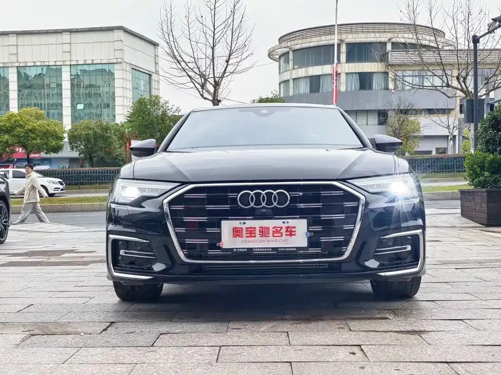 Audi A6L 2025 из CN, фото 10