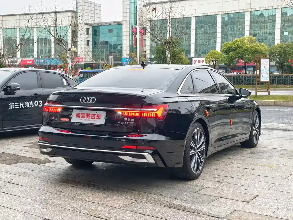 Audi A6L 2025 из CN, фото 4