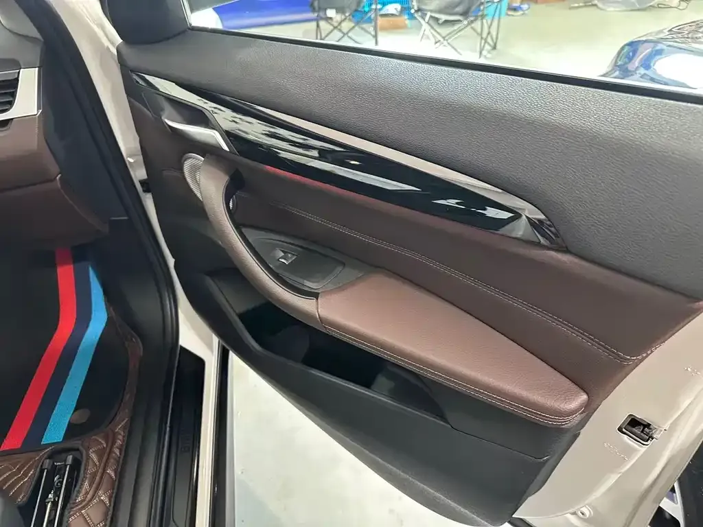 BMW X1 2021 из CN, фото 9