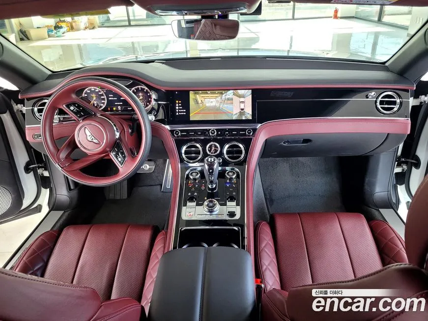 Bentley Continental 2021 из KR, фото 8
