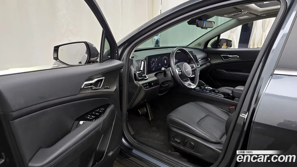 Kia Sportage — фото 8