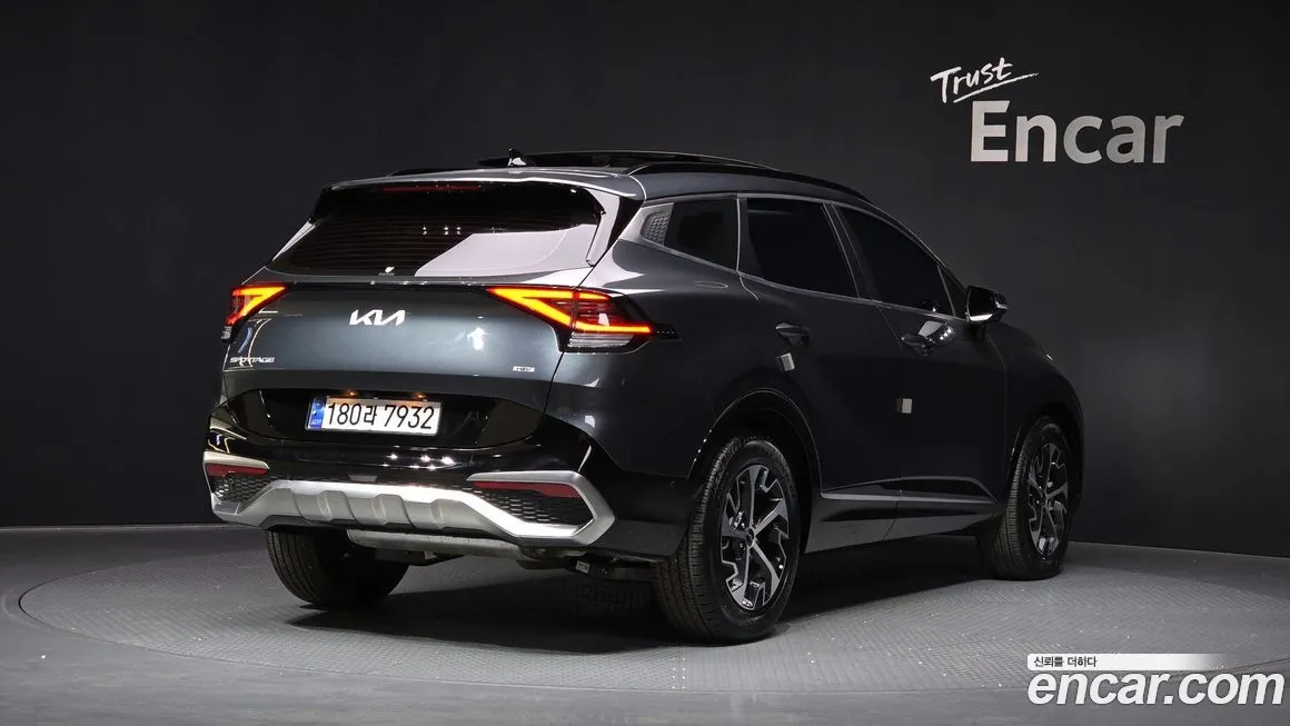 Kia Sportage — фото 9