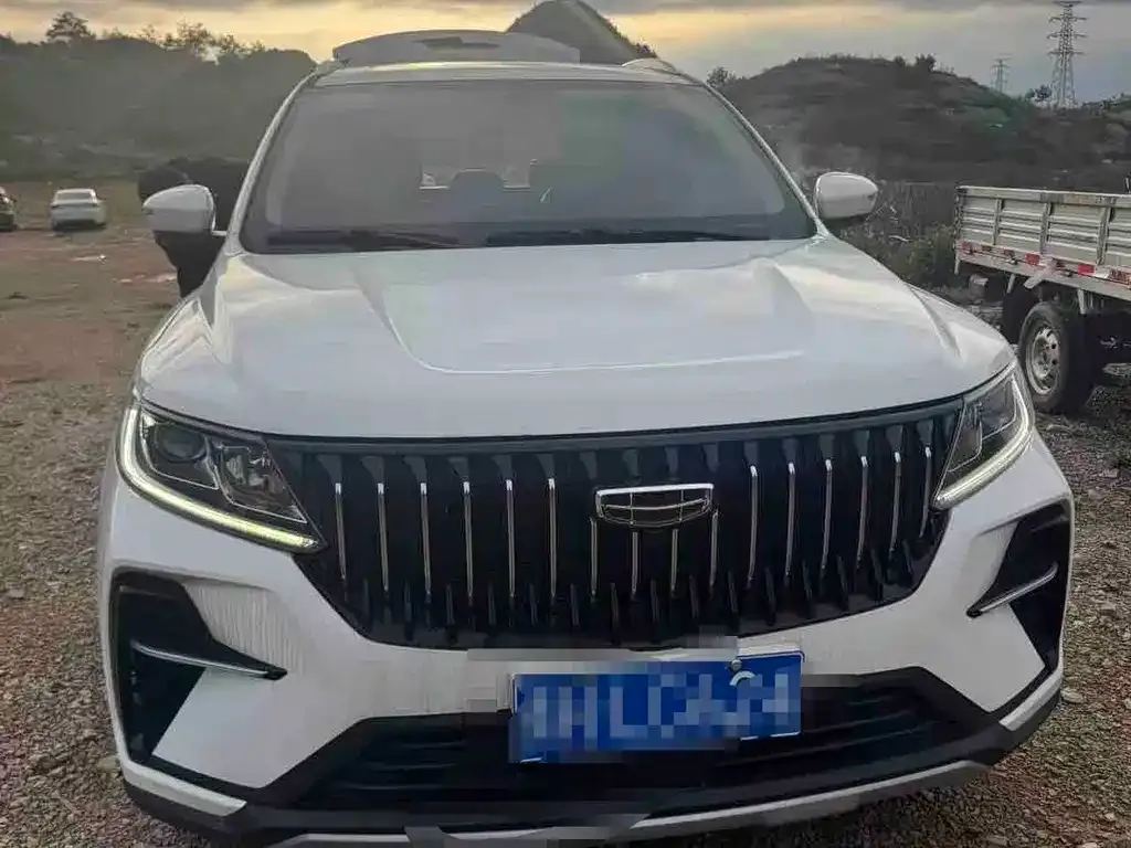 Geely Vision X6 — фото 1
