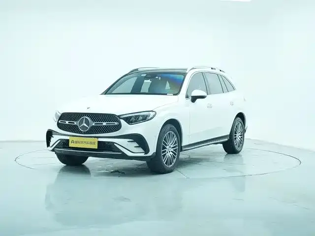 Mercedes-Benz GLC — фото 1