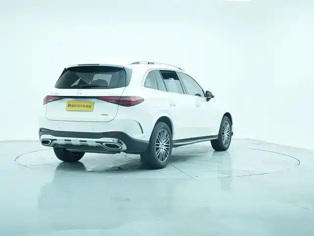 Mercedes-Benz GLC — фото 10