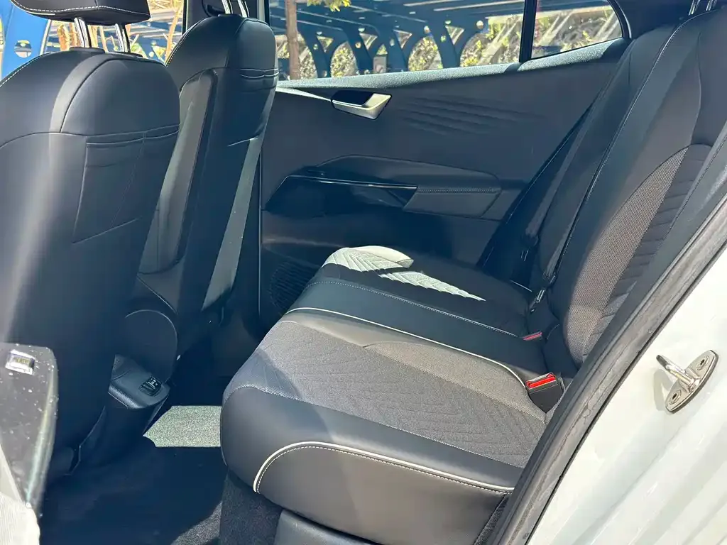Volkswagen ID.3 2023 из CN, фото 3