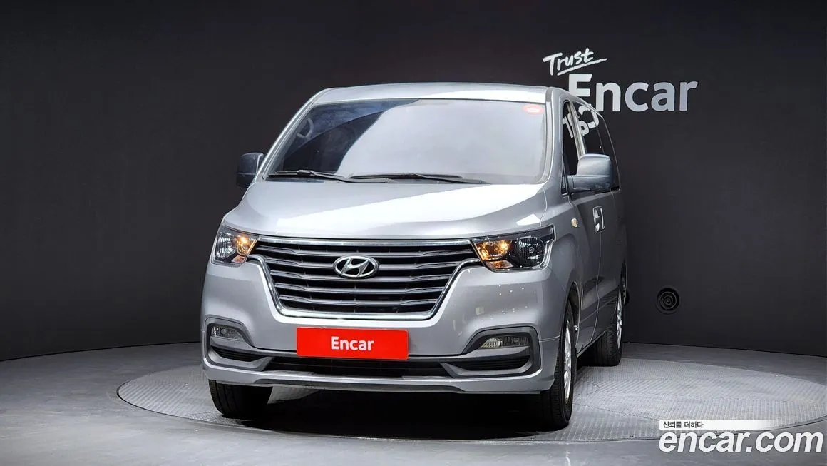 Hyundai Starex 2021 из KR, фото 2