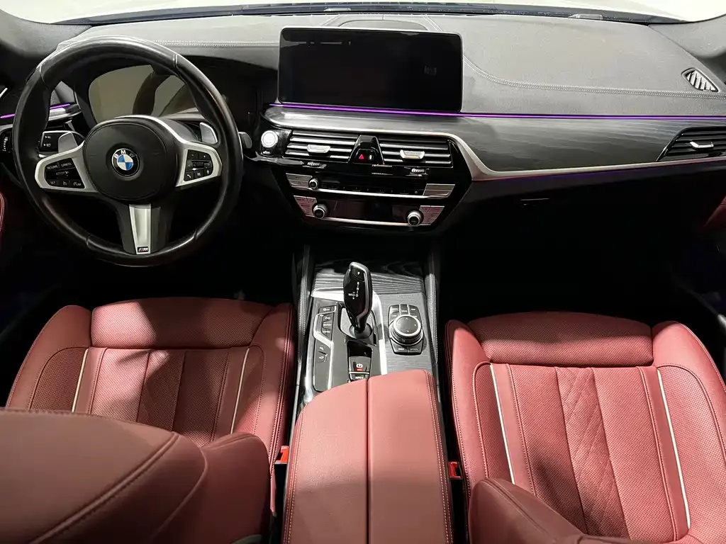 BMW 5 Series — фото 9