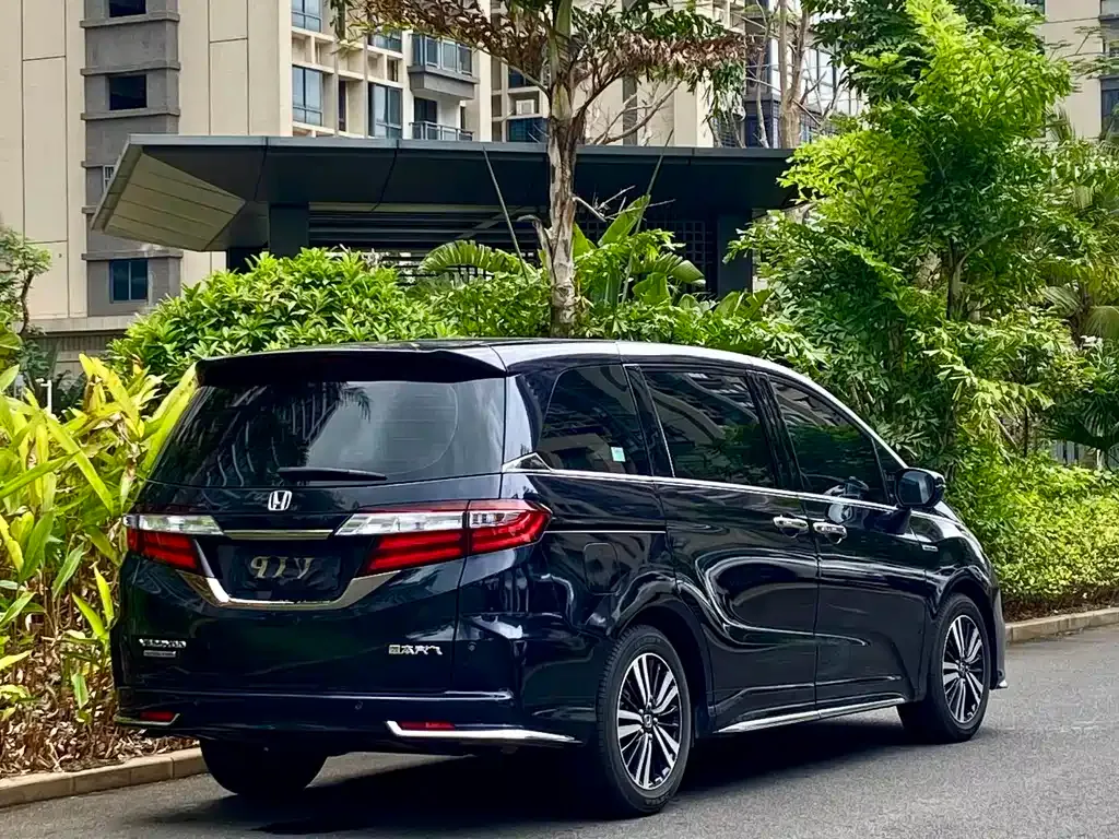 Honda Odyssey 2021 из CN, фото 4